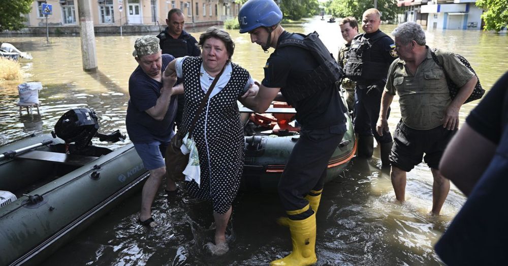 Ukraine: Nothilfe nach Staudamm-Zerstörung