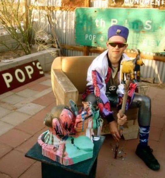 A British hipster in the Californian desert in 2014