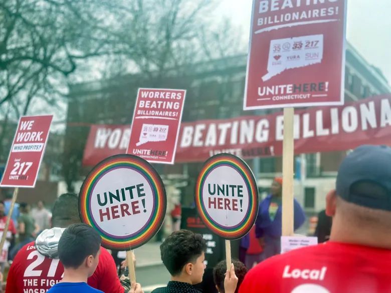 Labor Day 2025 in Connecticut: 8 a.m.: Main Street, Newtown 10 a.m.: 70 Huntington St., New London 11 a.m.: Coe Memorial Park, Torrington 11 a.m.: Ruth Steinkraus Cohen Bridge, Westport 11 a.m.: Town Green, New Milford 12 p.m.: State Capitol, Hartford 12 p.m.: Town Hall, Enfield 12 p.m.: 195 Main St., Voluntown 2 p.m.: Chelsea Parade, Norwich 3 p.m.: Jillson Square, Windham 4 p.m.: Liberty Green, East Lyme