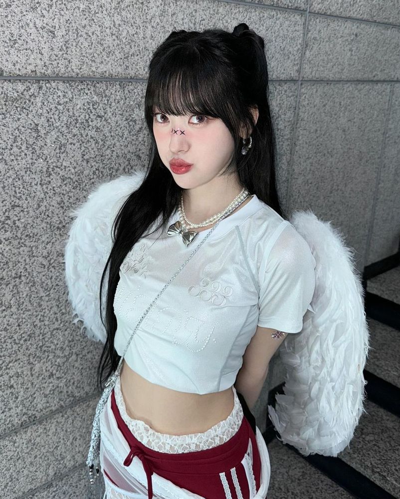 choerry with angel wings 