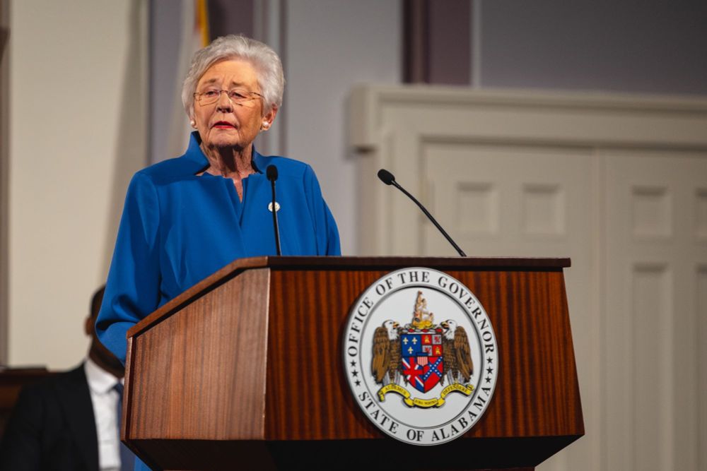 Gov. Kay Ivey signs grocery tax cut into law | Alabama Reflector