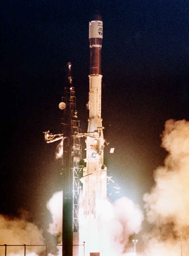 Ariane 3 rocket launching in the dark. Cloud of smoke on the lower part.