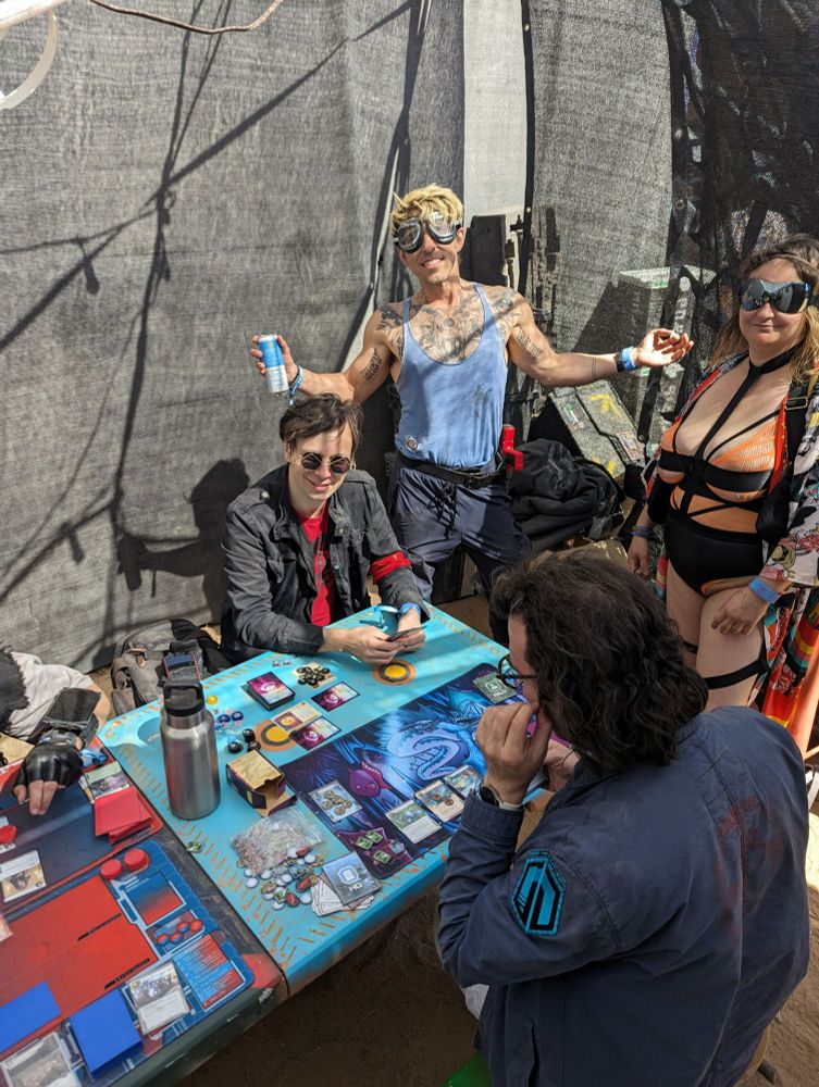 Netrunner at Neotropolis