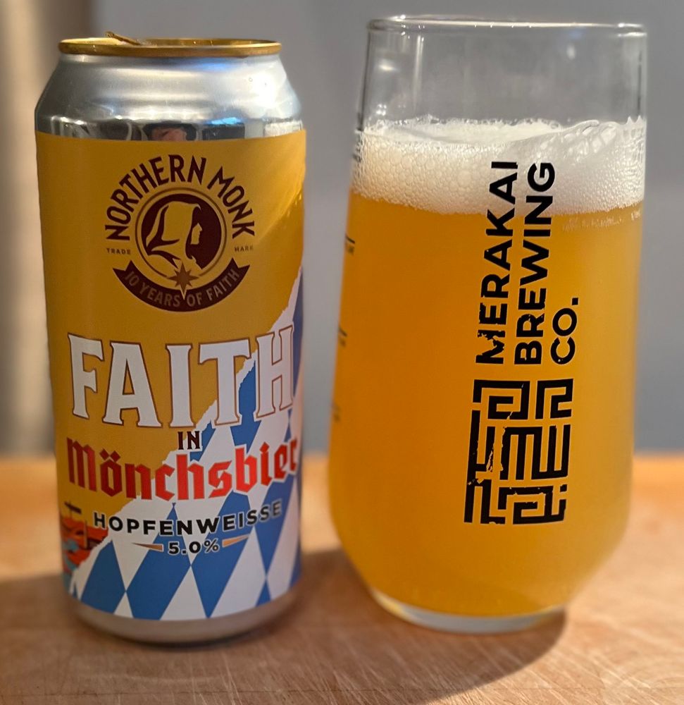 Can and glass of beer 