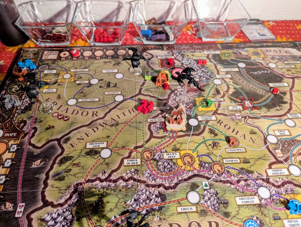 Lord of the Rings: Fate of the Fellowship boardgame.
Lurnin'...