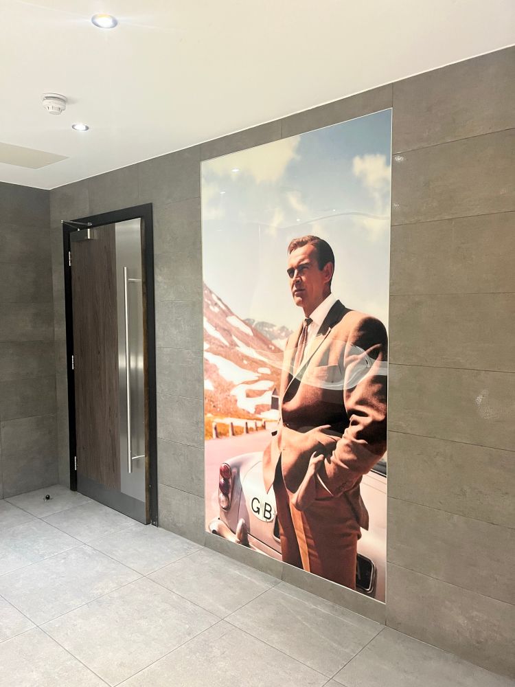 Sean Connery (from GOLDFINGER) in the gents