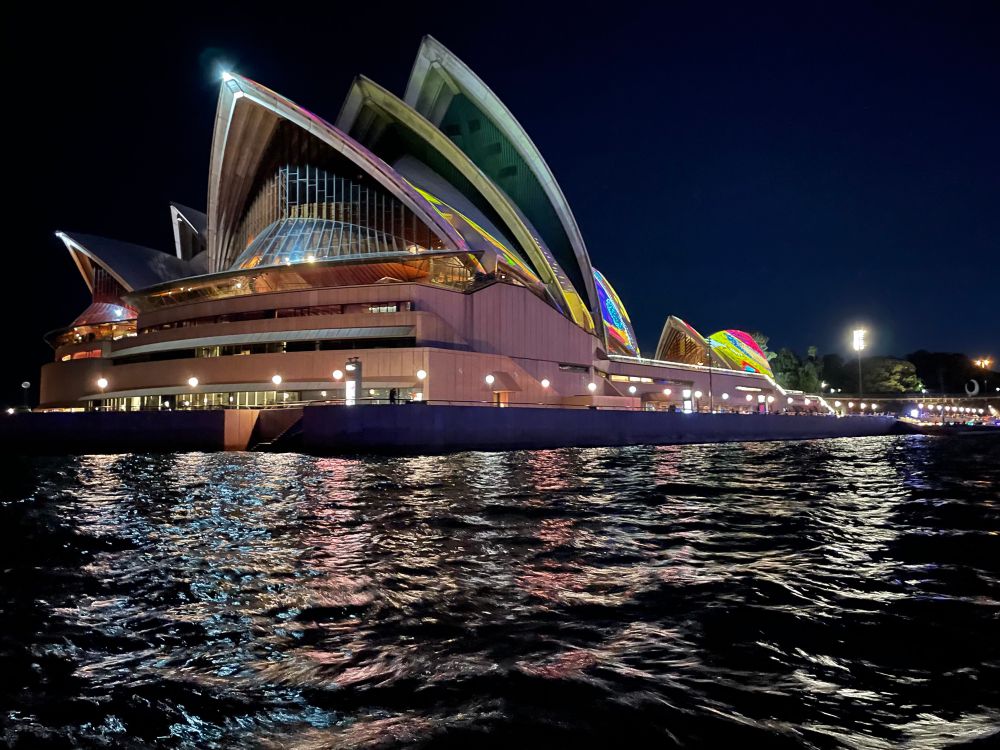 Sydney opera house at night