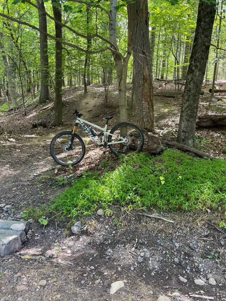 Mountain bike, dropper down