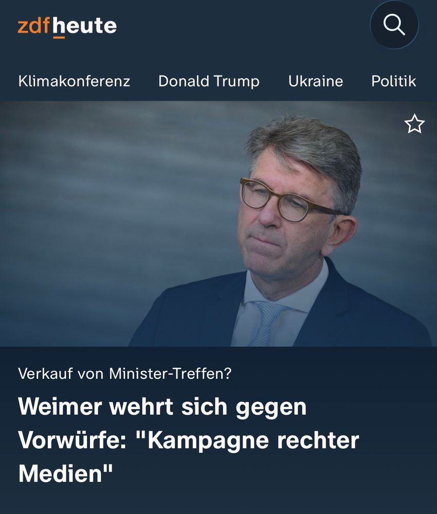 Presseausschnitt darüber, dass sich Weimer gegenüber einer Kampagne rechter Medien beschwert. 