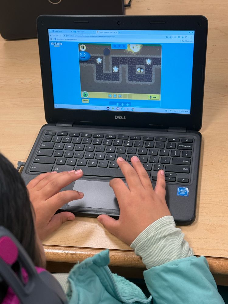 Child coding using kodable on hourofcode