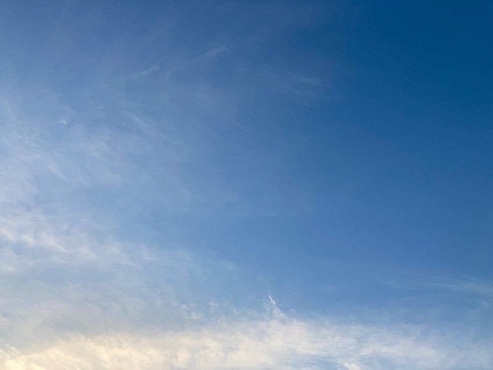 明け方の空の写真