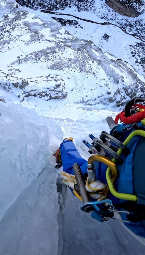 Nachstieg in der 3en Seillänge der Tour "Belvedere"