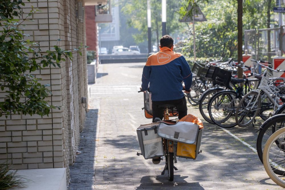 Postbezorgers melden zorgen over buurtbewoners