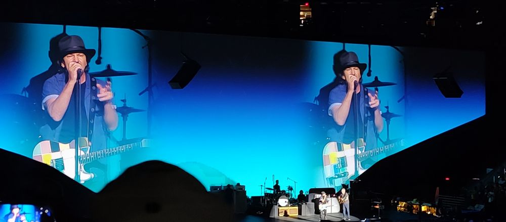 Double shot of Eddie Vedder on the screen 