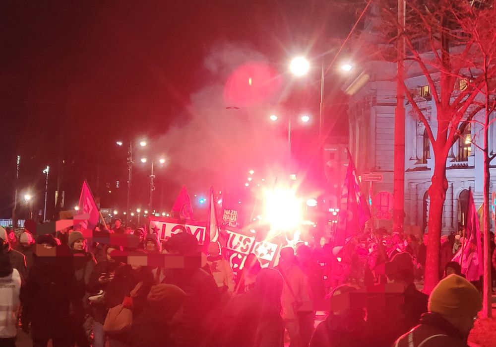 Bengalen auf linker und zivilgesellschaftlicher Demo gegen Rechtsrechte Regierung 