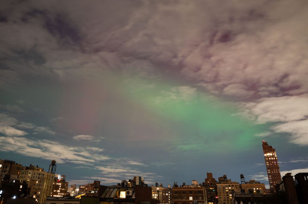Photo of Northern Lights as seen on UWS of Manhattan Nov 12, 2025.