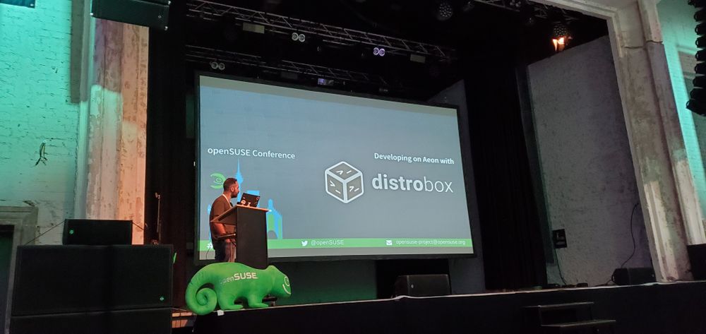 Talk about using openSUSE Aeon to develop software using distrobox