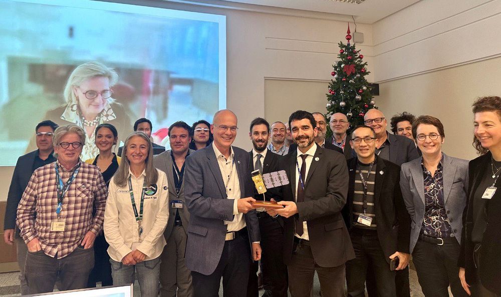 S2C team after commissioning (courtesy: ESA)