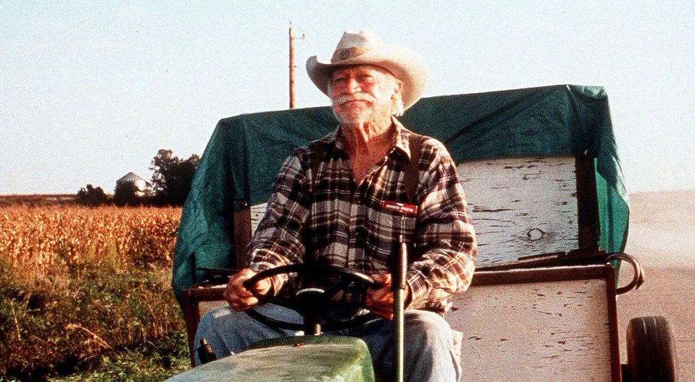 Richard Farnsworth in The Straight Story