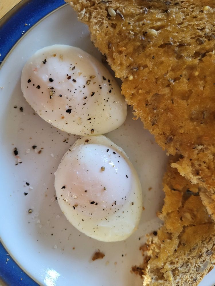 Perfect poached eggs