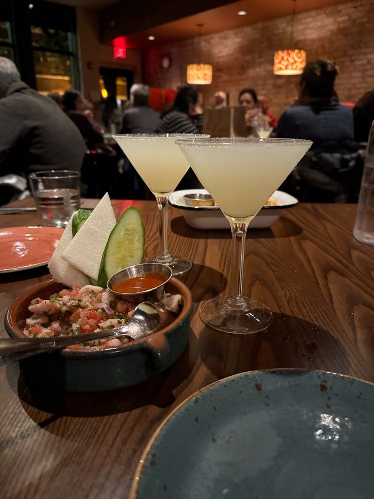 Margaritas and ceviche 