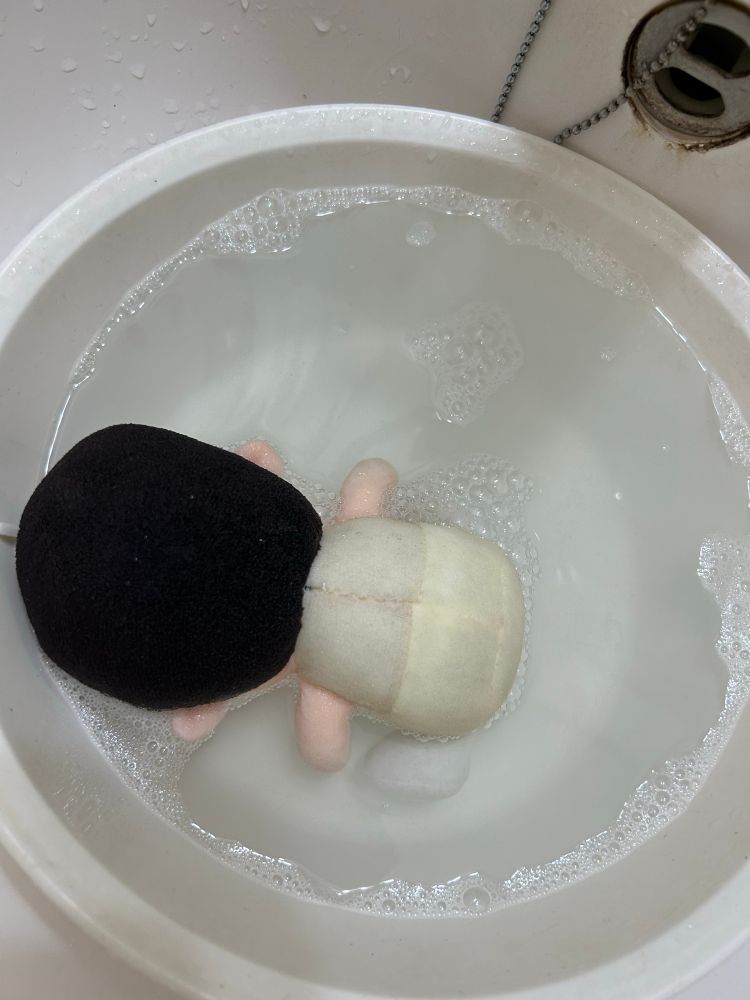 顔から行った！？！？！？
😐<ｼｯﾊﾟｲｼｯﾊﾟｲ