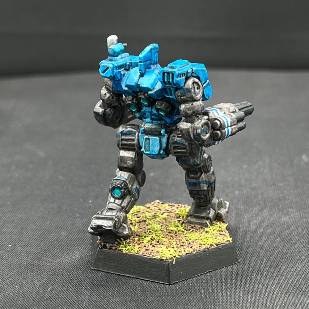 a rear view of a CGL Battletech model of a Huntsman (Nobori-nin) omnimech painted blue with grey limbs and a red cockpit