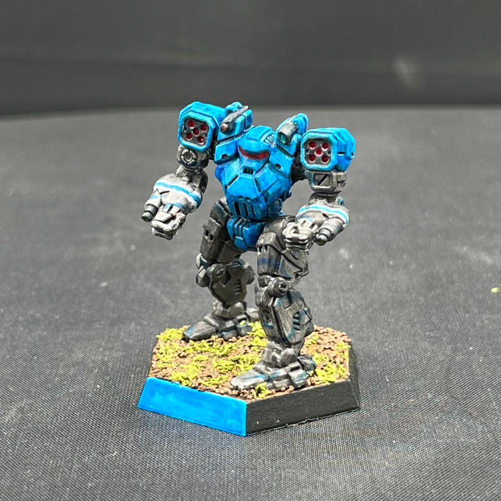 a front view of a CGL Battletech Arctic Cheetah model painted blue with grey limbs