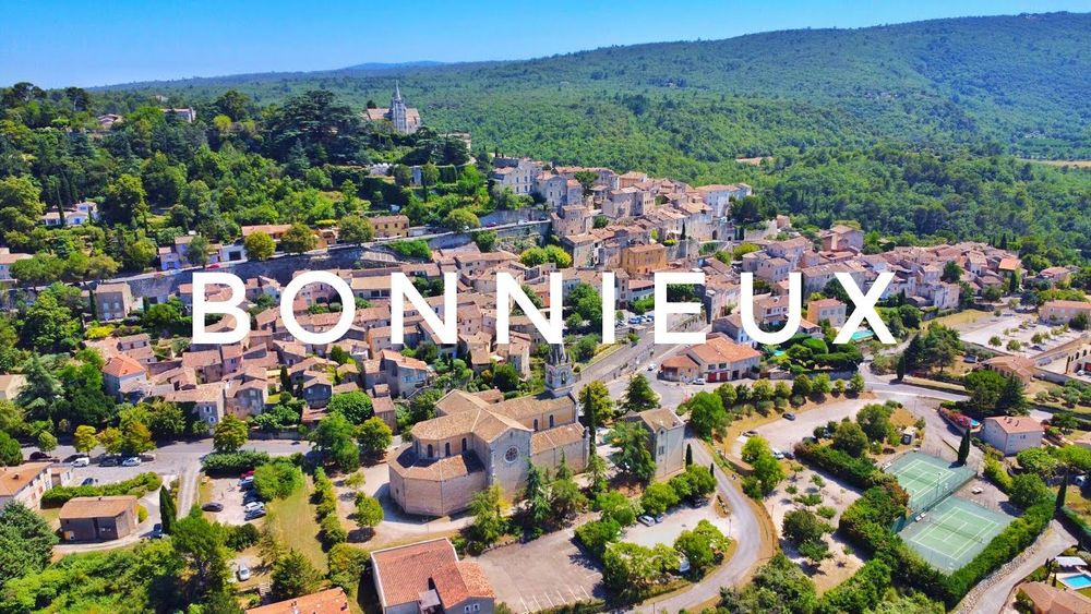 Bonnieux