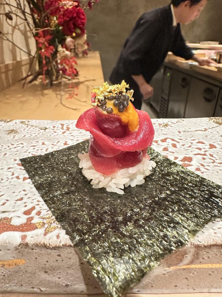 Beautiful flower shaped nigiri hand roll in Tokyo