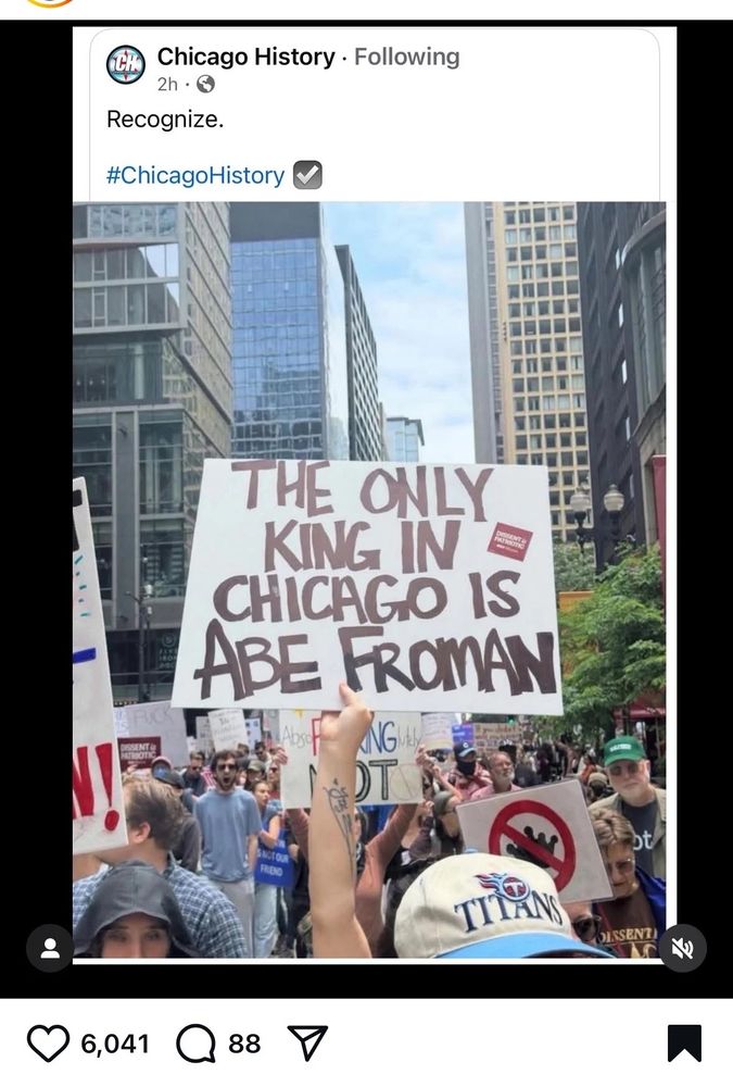 Assign at the Chicago no Kings protest stating the only king in Chicago is Froman.