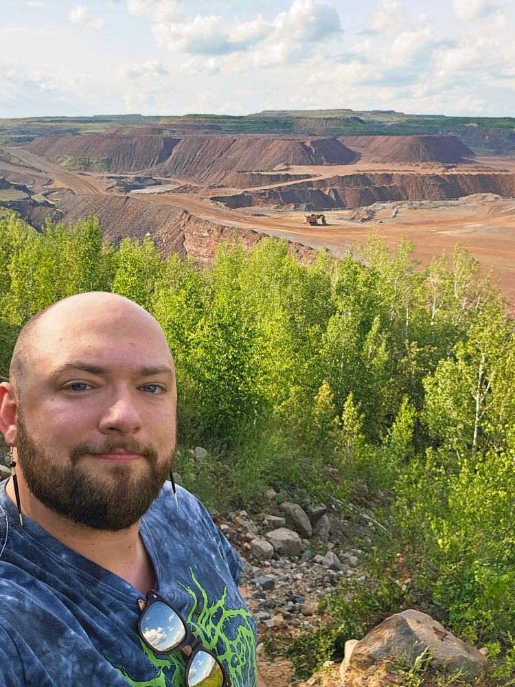 Selfie, overlooking the Hull Rust open pit iron mine