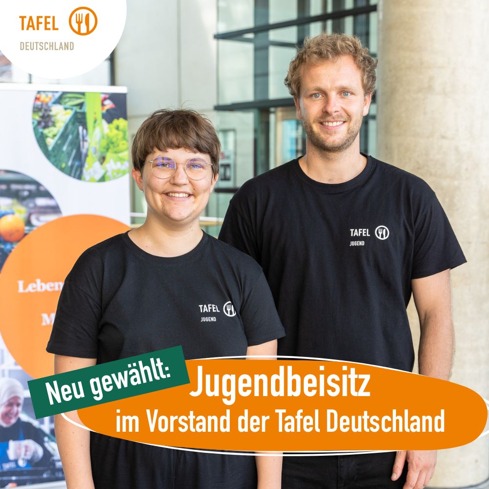 Foto der neu gewählten Jugendbeisitzerin im Vorstand der Tafel Deutschland und ihres Stellvertreters