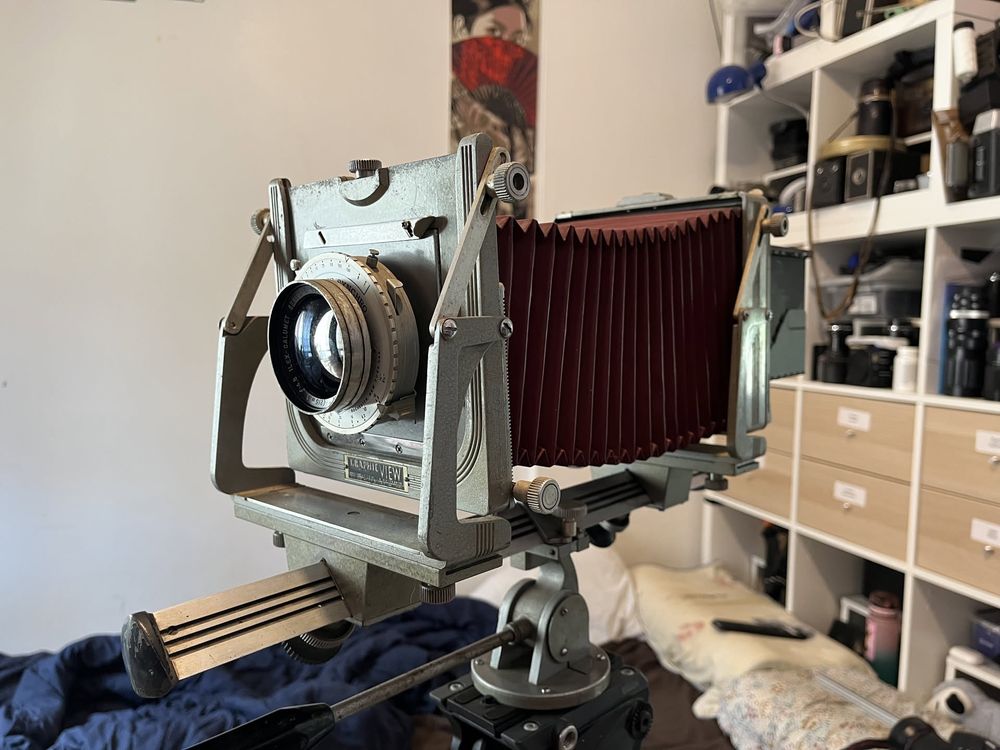 Overview of the camera, front lens on left