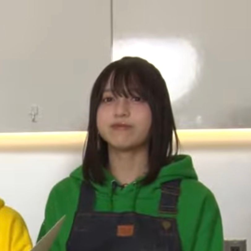 ムクムクにいな