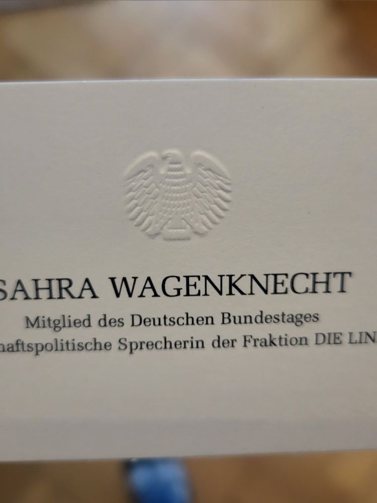 Visitenkarte von Sahra Wagenknecht, wirtschaftspolitische Sprecherin der Linksfraktion