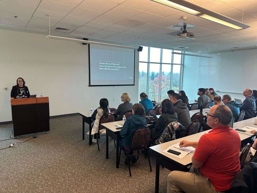 Ioana presenting at sql Saturday Oregon