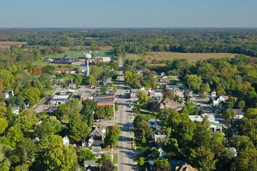 An aerial photo of a rural town.