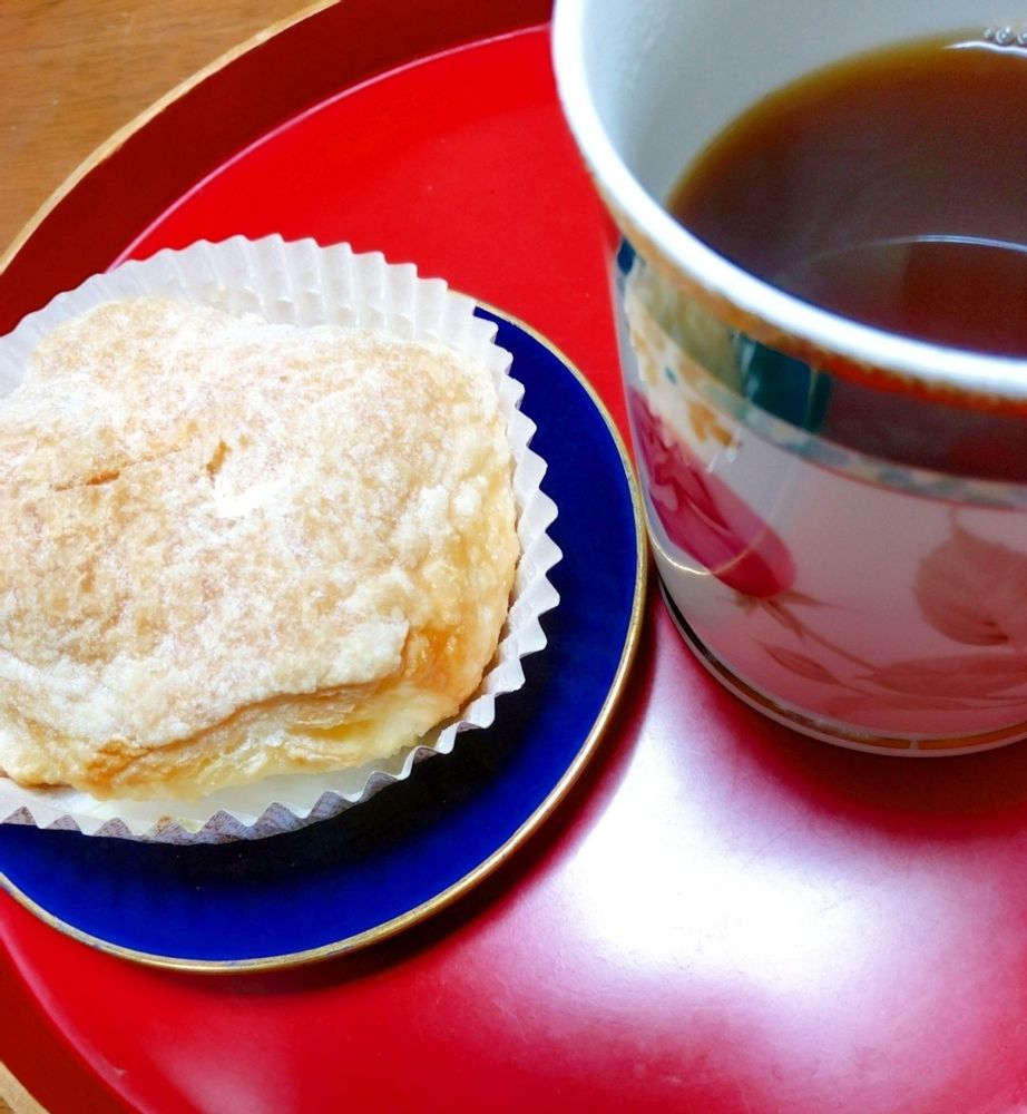 カスタードパイと☕