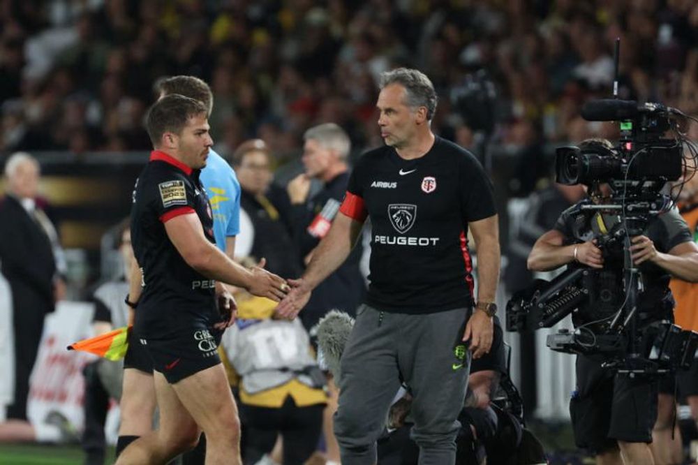 Ugo Mola sur le retour d'Antoine Dupont avec Toulouse : « C'est une très bonne chose » (Top 14)