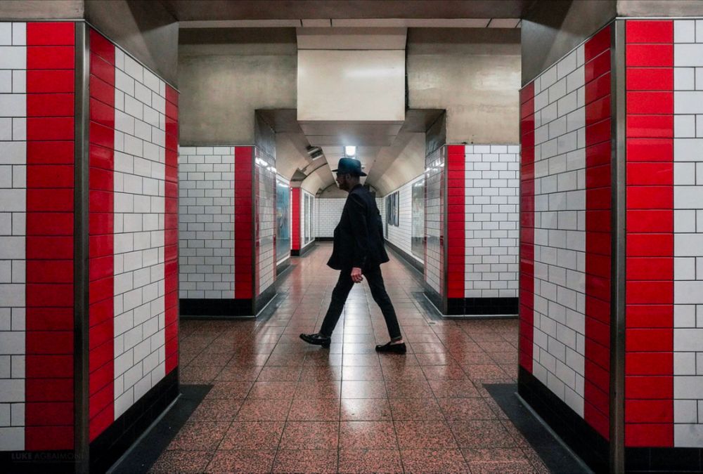 Hat man at St Paul's London Underground station 