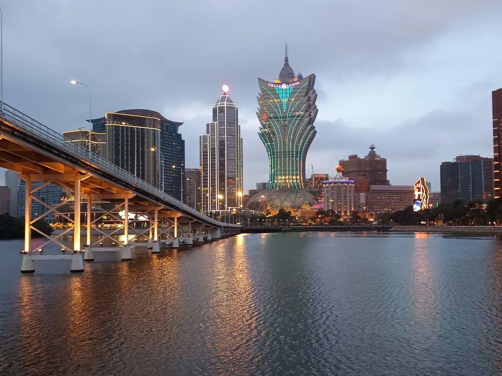 Grand Lisboa, hotel and casino, Macau