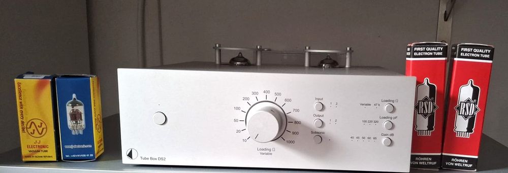 Phono Pre-AMP Pro-Ject Tube Box DS2. And a Set of Tubes to Test with.