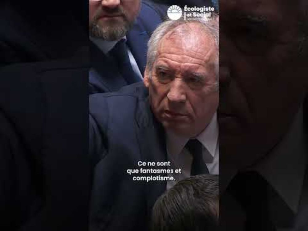 « Monsieur le Premier ministre, vous nous faites honte. » Cyrielle Chatelain s'adresse à F. Bayrou