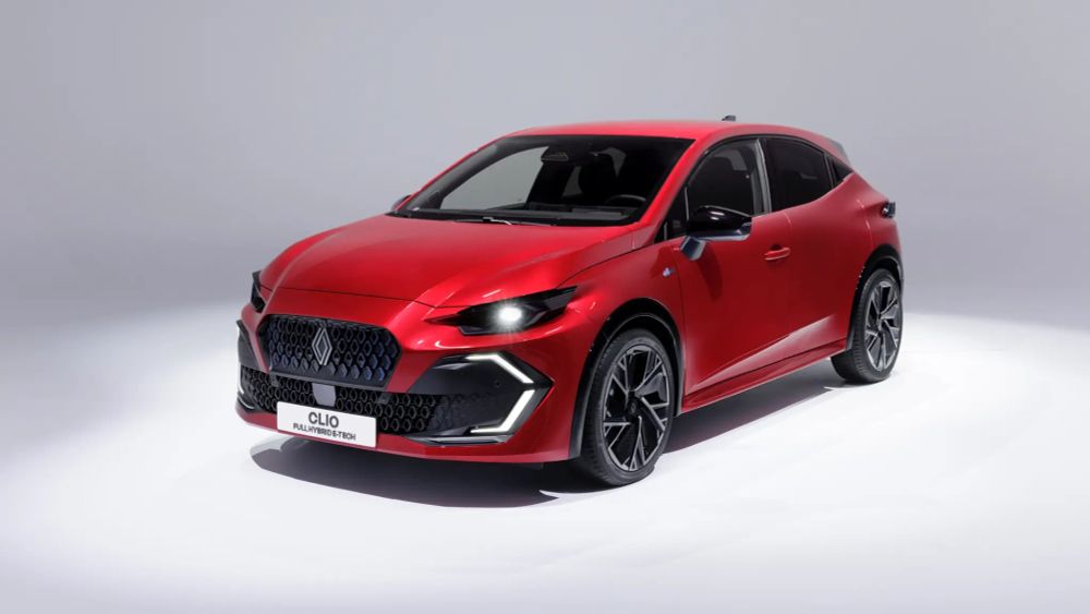 Renault Clio 2026 model, in red.
