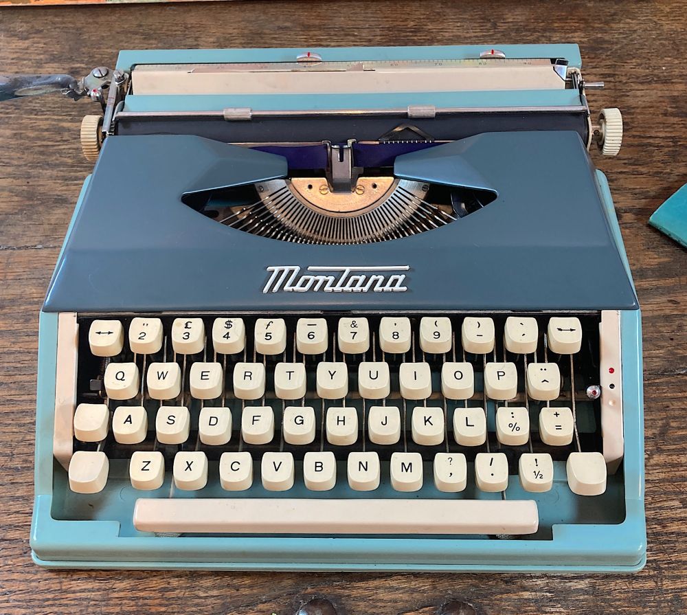 Montana typewriter