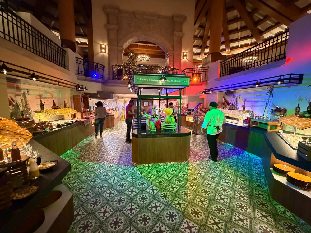 Buffet spread for Thanksgiving dinner at a hotel in cancun
