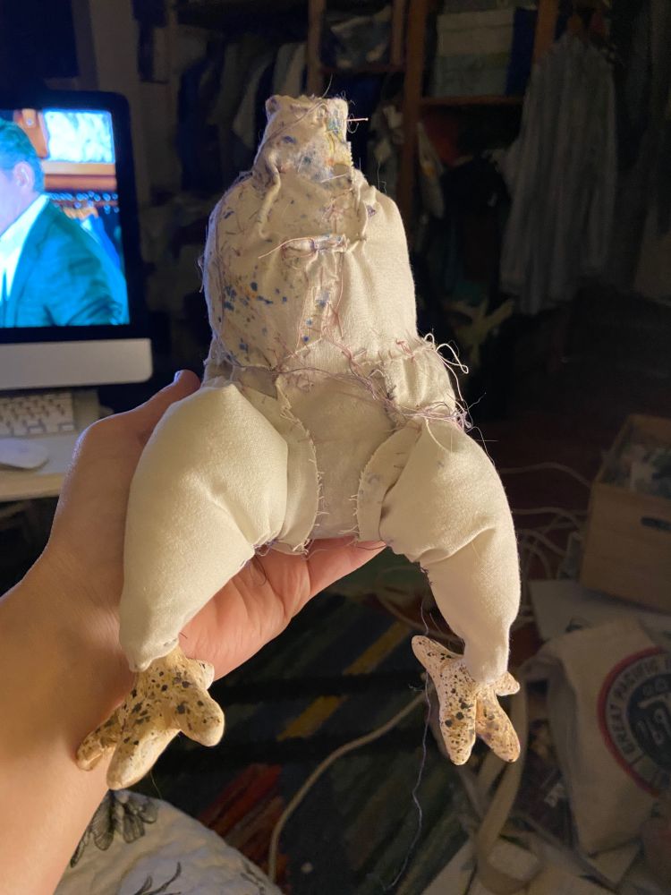 Body for fantasy creature, with feet inspired by Ponyo.