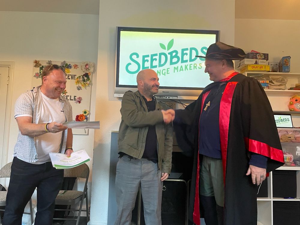 Jo gets his certificate 