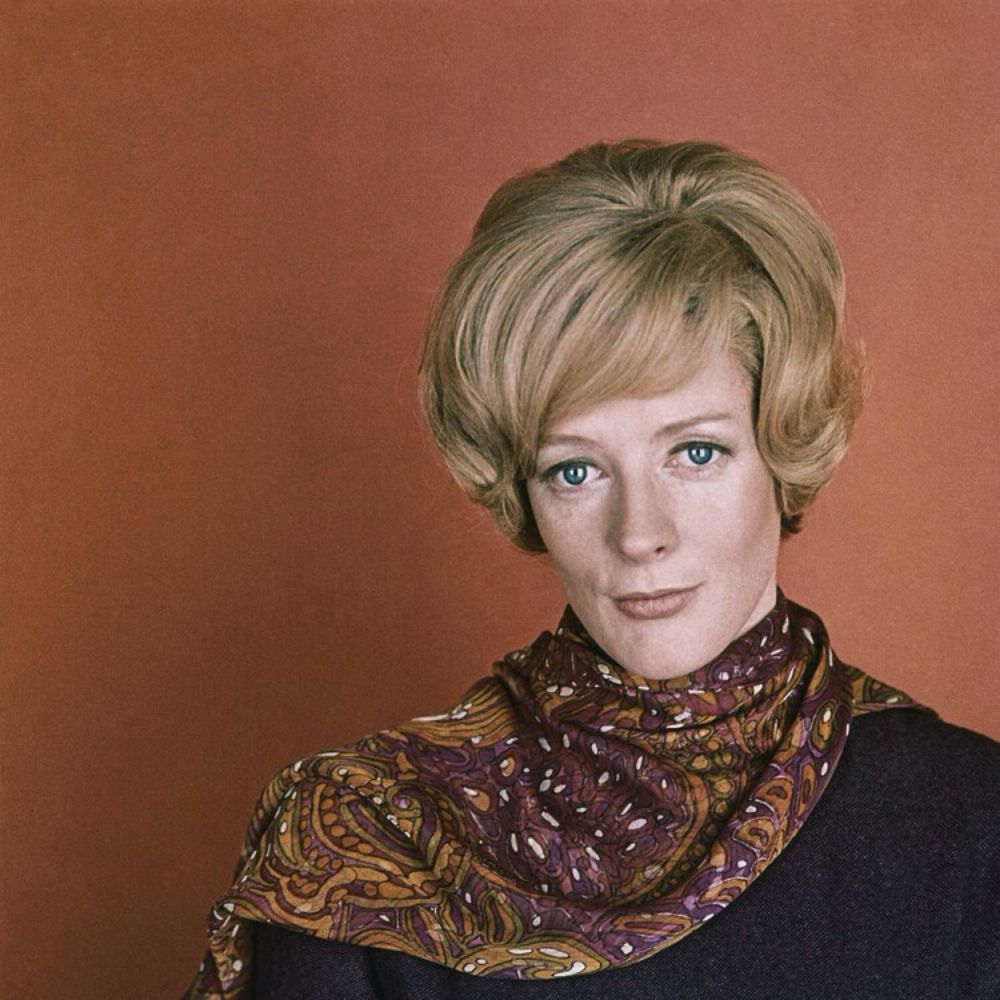 Maggie Smith, ebullient scene-stealer of stage and screen, dies at 89 — The Washington Post